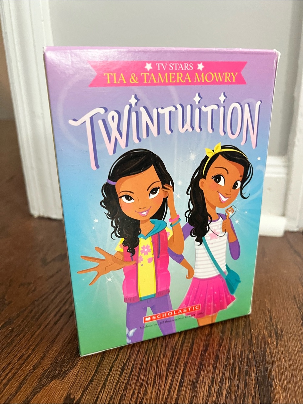 Twintuition 4 Book Set by Tia and Tamara Mowry Scholastic